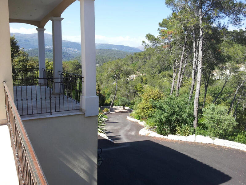 Villa - 186 m² - 6 pièces