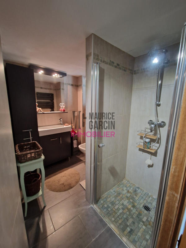 Maison - 122 m² - 5 pièces