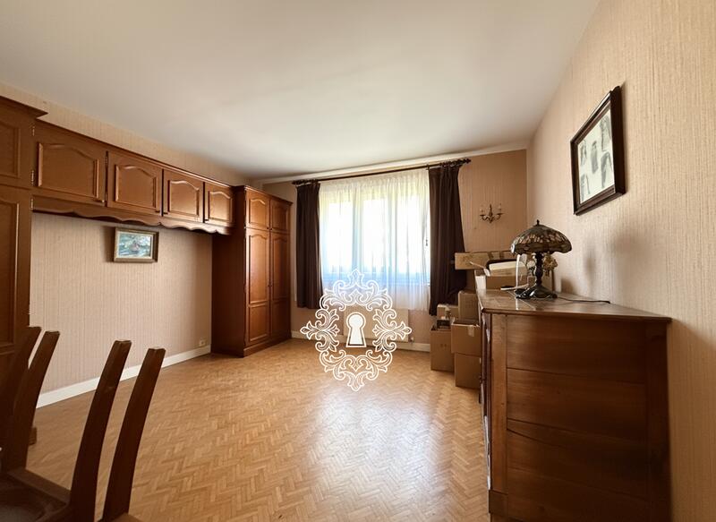 Maison - 165 m² - 6 pièces