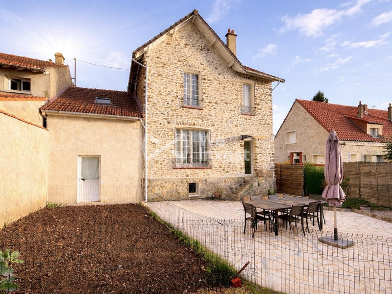 Maison ancienne - 120 m² - 6 pièces