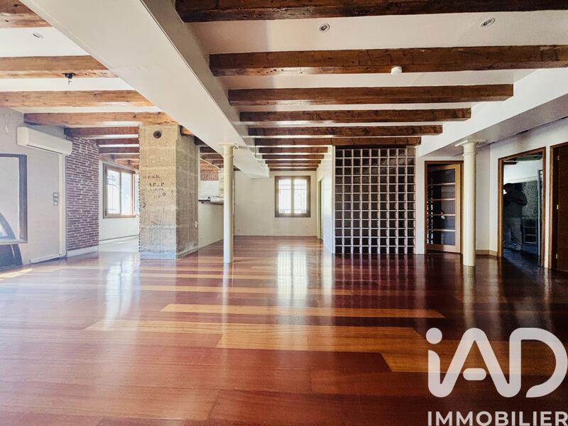 Loft - 140 m² - 3 pièces