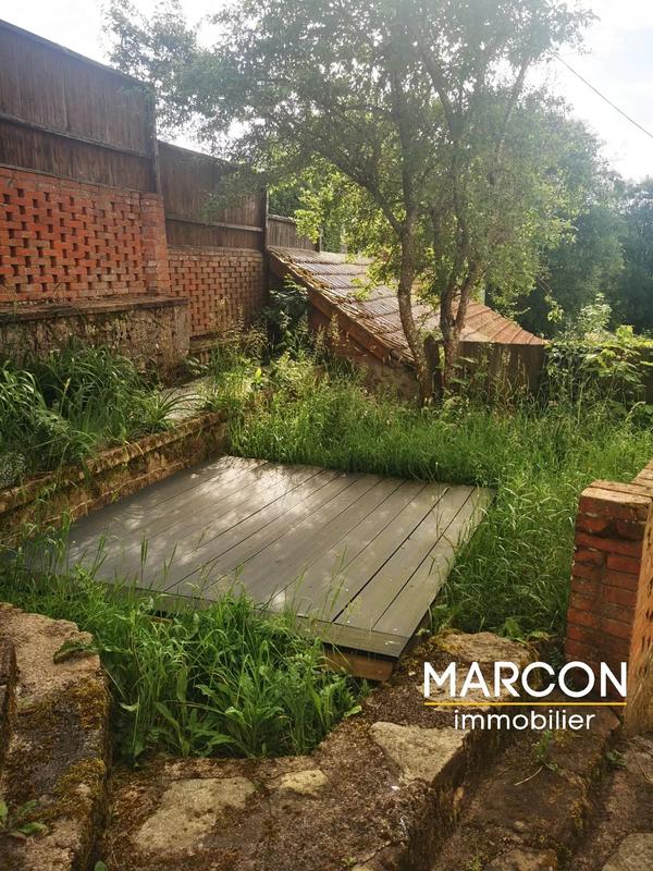 Maison - 291 m² - 11 pièces