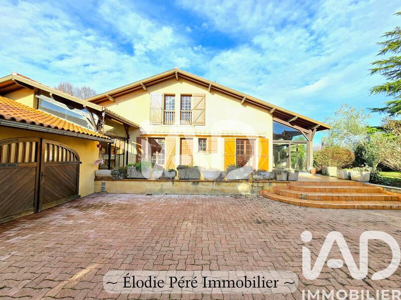 Maison - 175 m² - 5 pièces