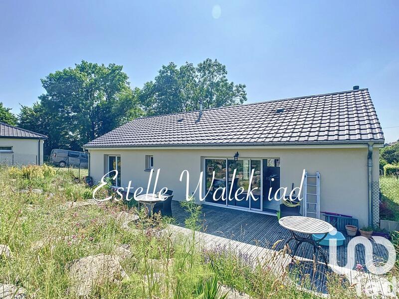 Maison - 98 m² - 5 pièces