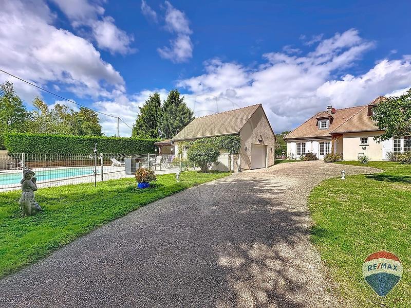 Maison - 129 m² - 6 pièces