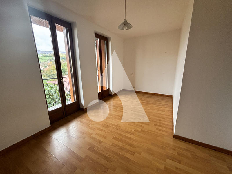 Appartement - 65 m² - 4 pièces