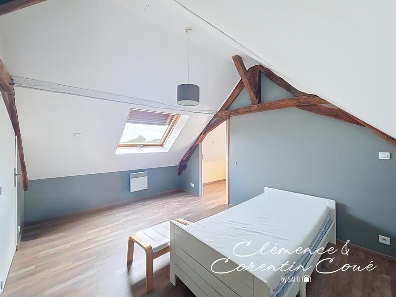 Maison - 151 m² - 7 pièces