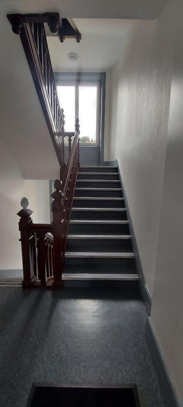 Appartement - 92 m² - 2 pièces