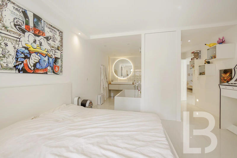 Appartement - 116 m² - 4 pièces