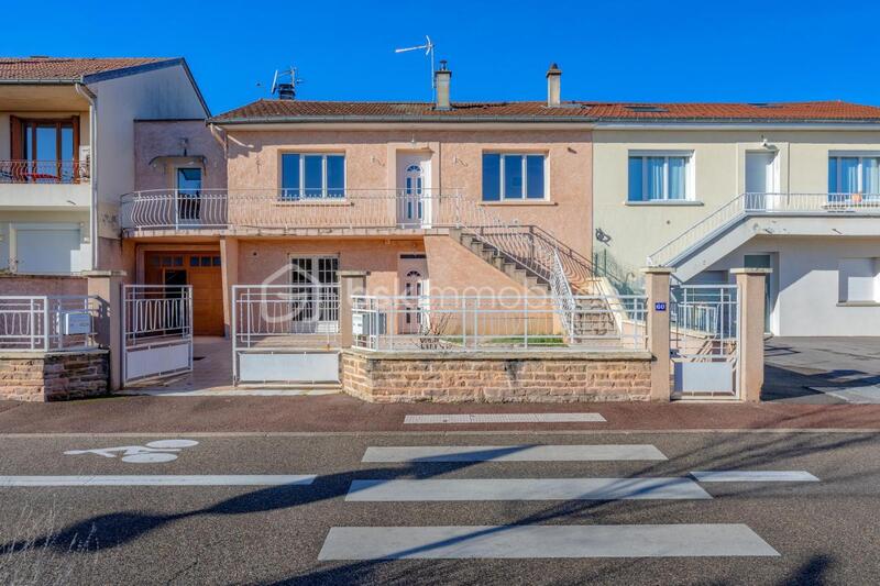 Appartement - 100 m² - 4 pièces