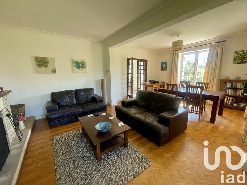 Maison - 186 m² - 6 pièces