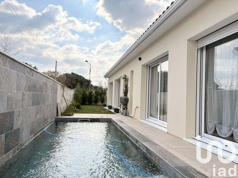 Maison - 74 m² - 3 pièces