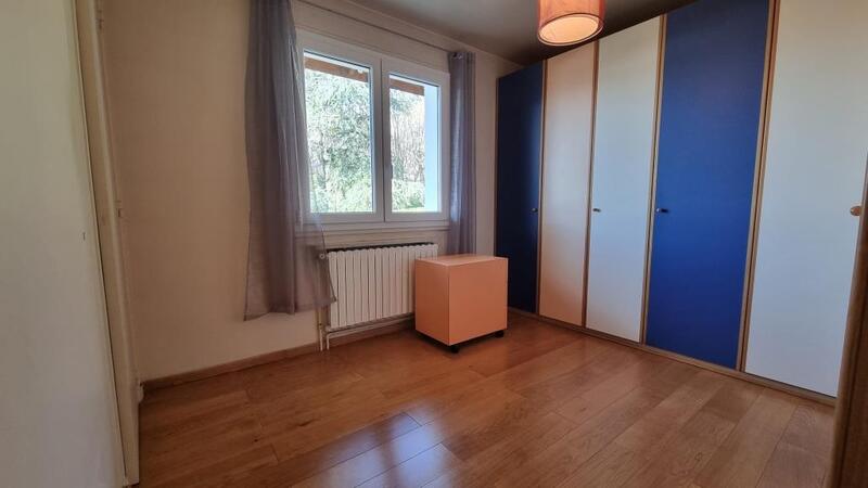 Villa - 214 m² - 8 pièces