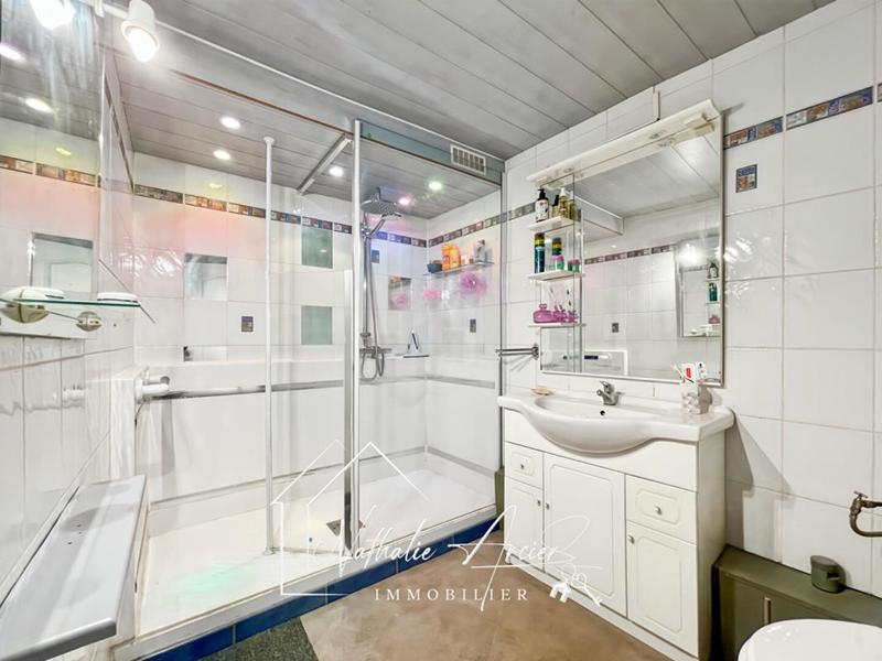 Maison - 101 m² - 4 pièces