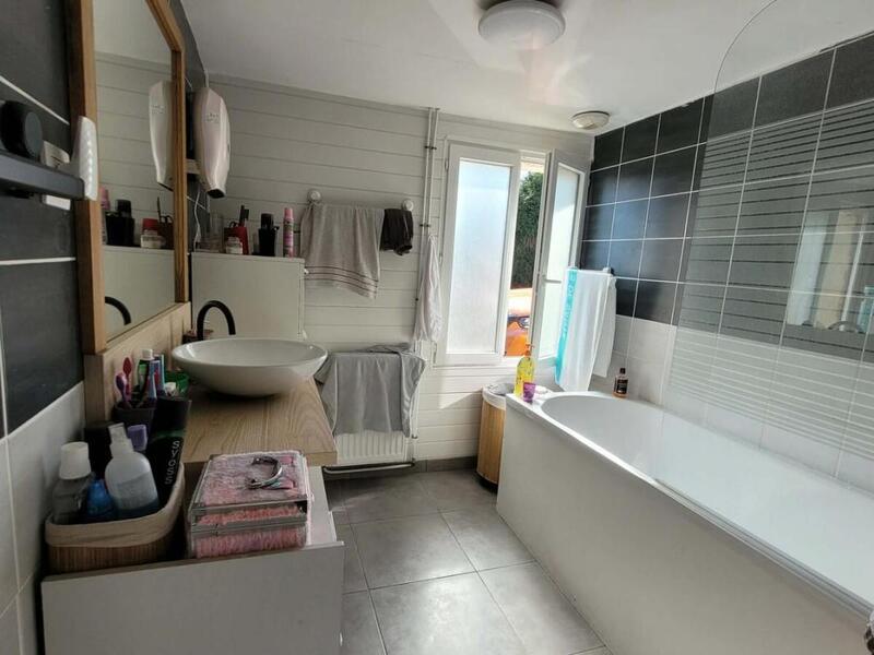 Maison - 116 m² - 8 pièces