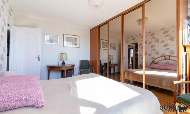 Appartement - 88 m² - 5 pièces