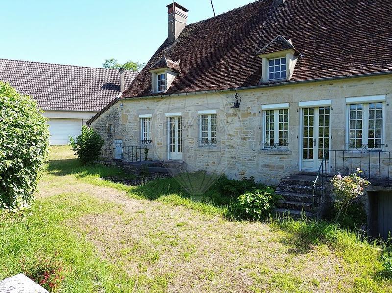 Maison - 237 m² - 8 pièces