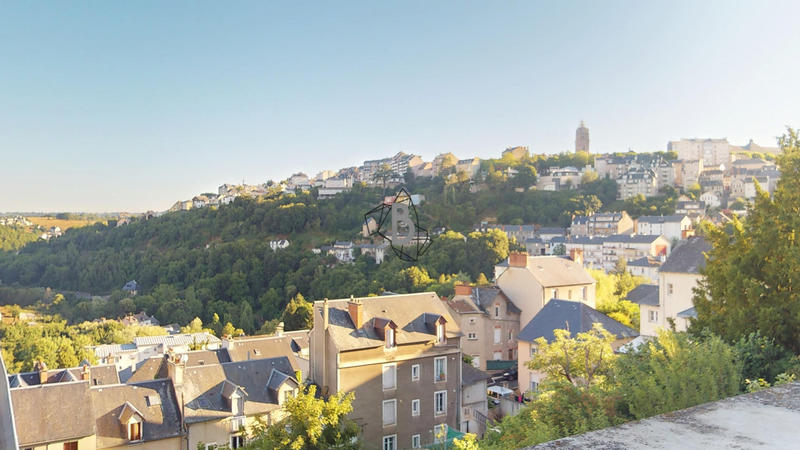 Duplex - 164 m² - 5 pièces