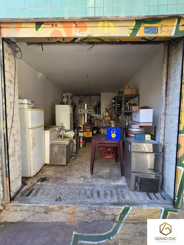 Local commercial - 18 m²