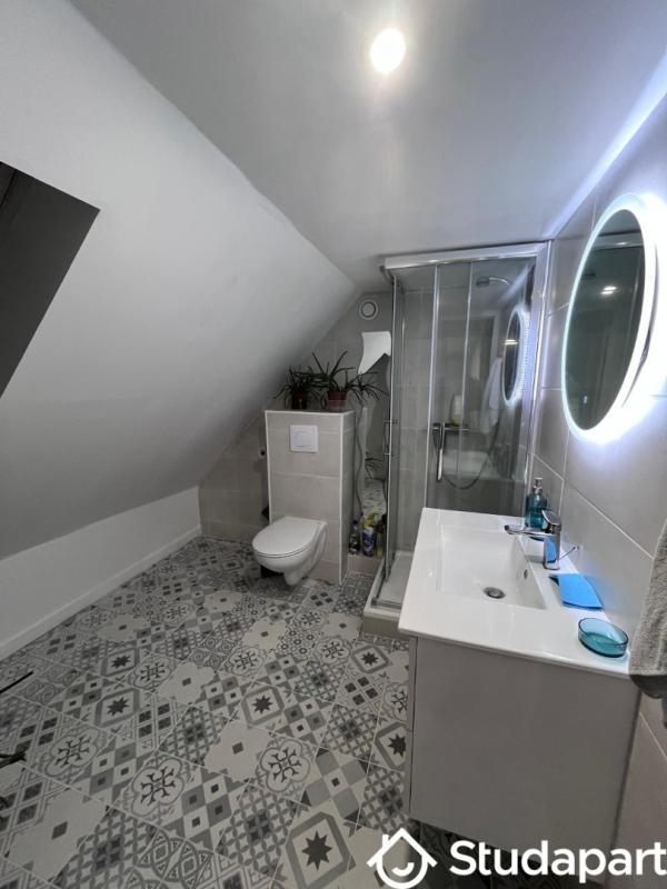 Chambre - 12 m² - 1 pièce