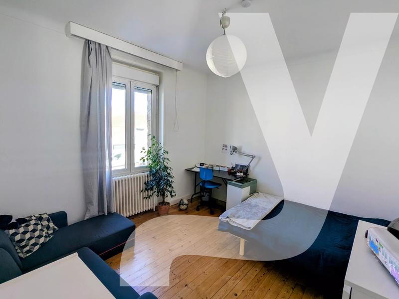 Maison - 144 m² - 7 pièces