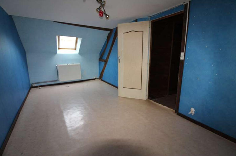 Maison - 95 m² - 5 pièces