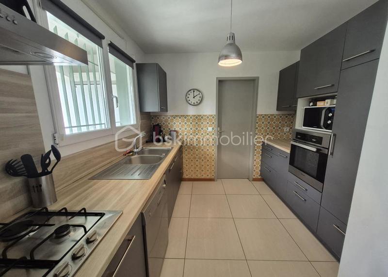 Pavillon - 112 m² - 4 pièces