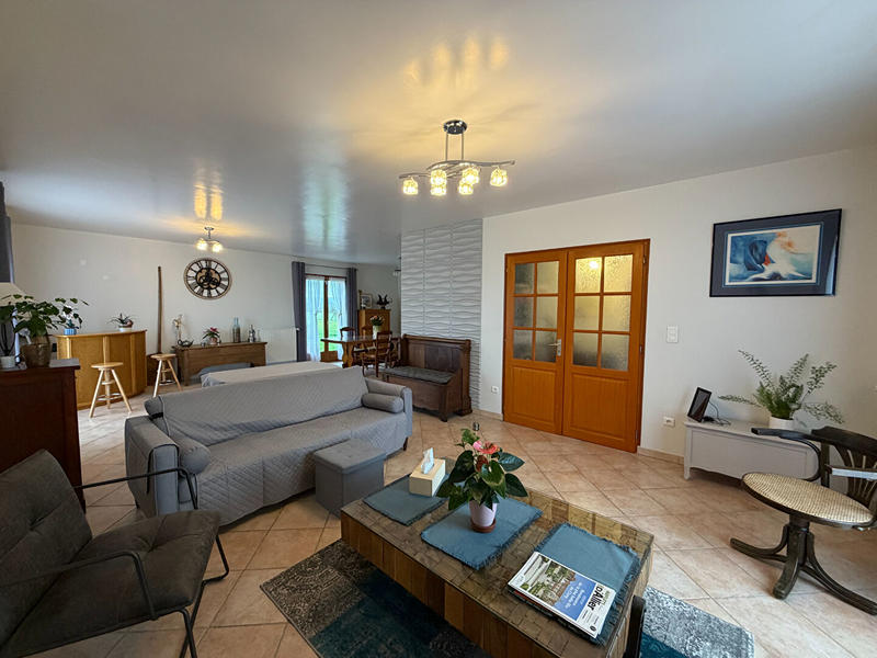 Maison - 152 m² - 7 pièces