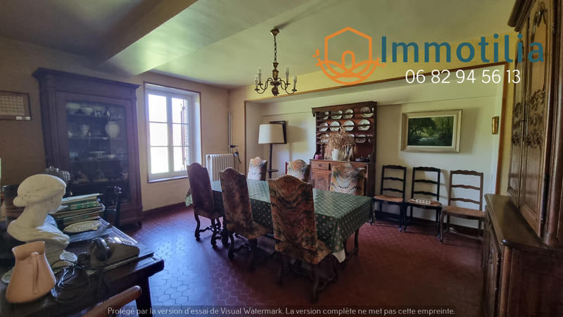 Maison - 190 m² - 8 pièces