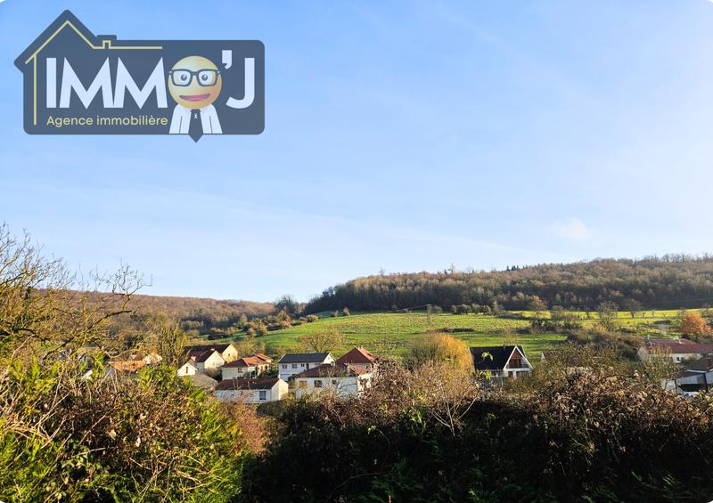 Maison - 95 m² - 6 pièces