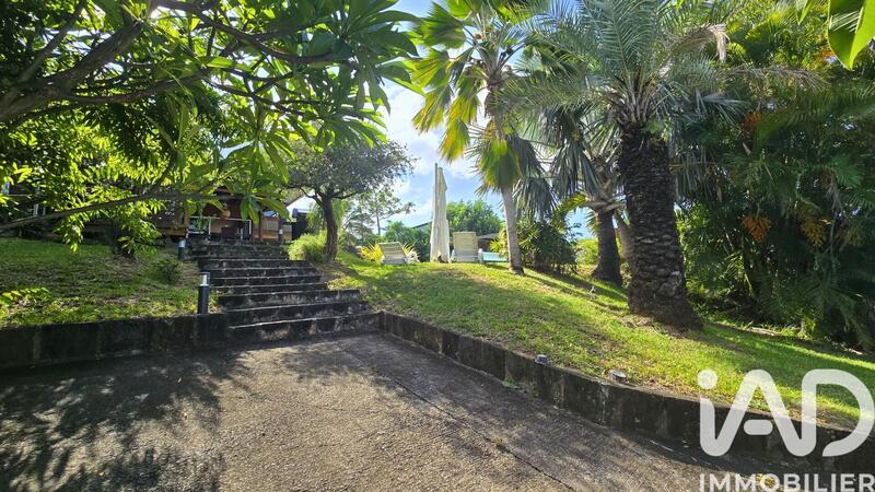 Maison - 167 m² - 6 pièces