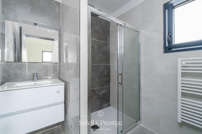 Maison d'architecte - 140 m² - 4 pièces