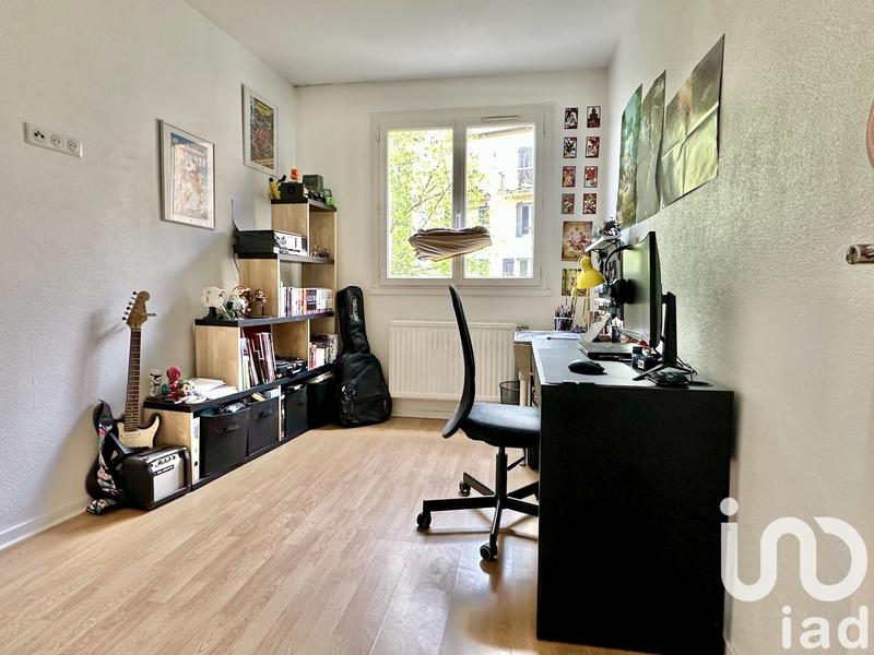 Appartement - 83 m² - 4 pièces