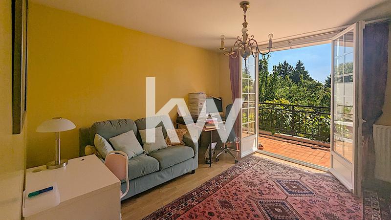 Maison - 179 m² - 7 pièces