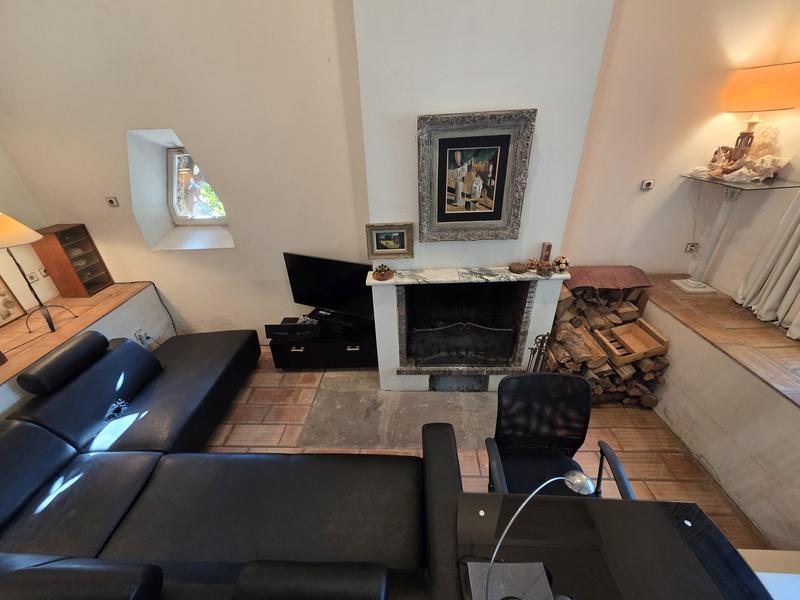 Maison - 230 m² - 6 pièces