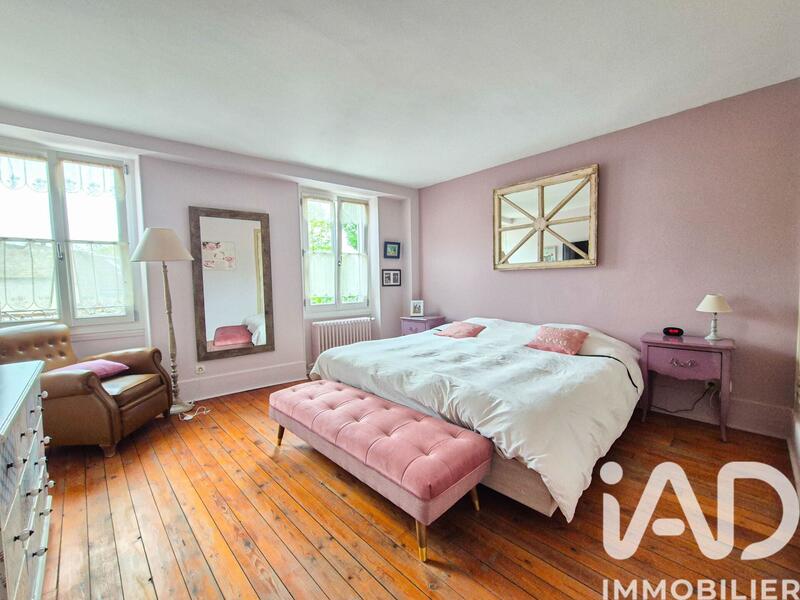 Maison - 150 m² - 6 pièces