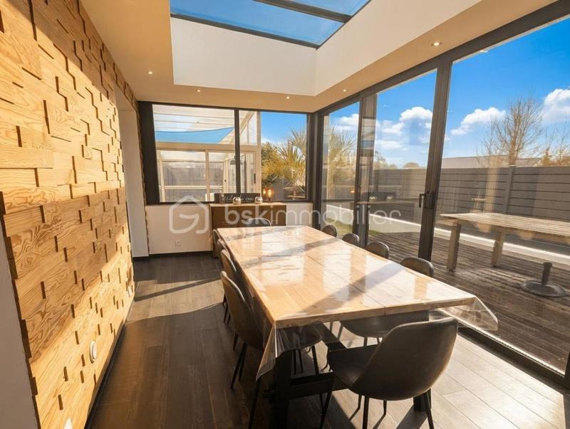 Maison traditionnelle - 120 m² - 6 pièces