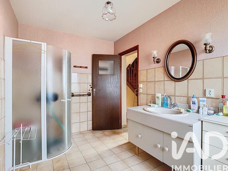 Maison - 178 m² - 6 pièces