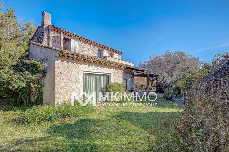 Maison - 155 m² - 7 pièces