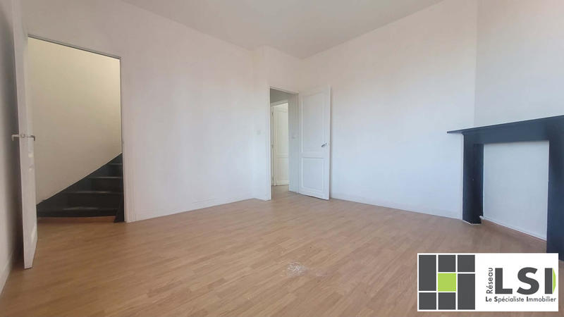 Maison - 89 m² - 7 pièces