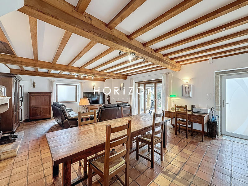 Maison ancienne - 154 m² - 6 pièces