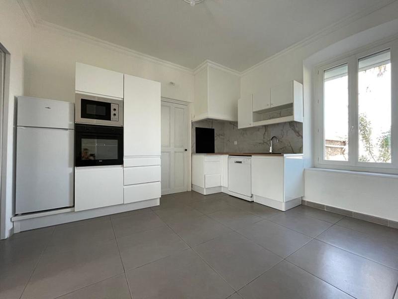 Appartement - 108 m² - 4 pièces