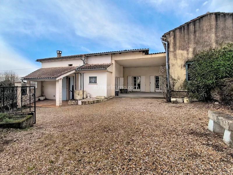 Maison - 122 m² - 5 pièces