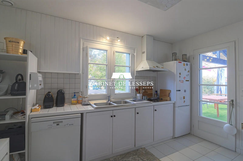 Maison - 140 m² - 6 pièces