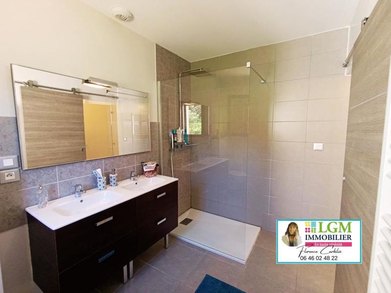 Maison - 115 m² - 4 pièces