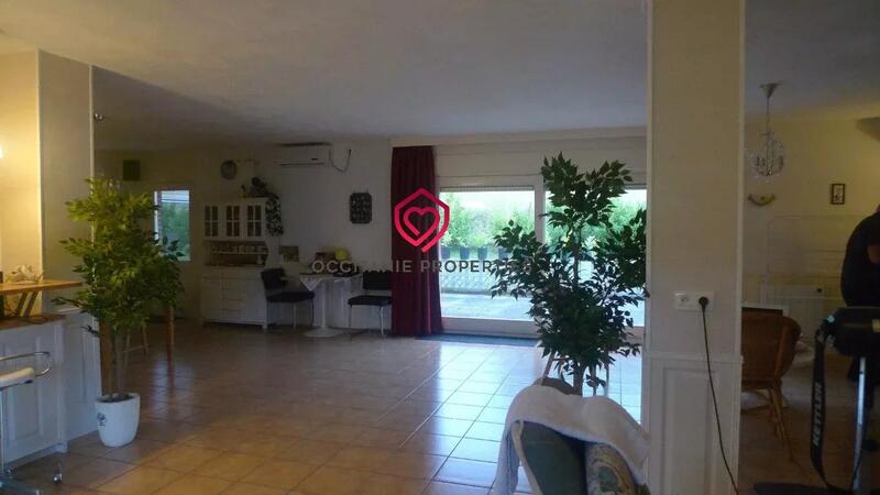 Villa - 250 m² - 4 pièces