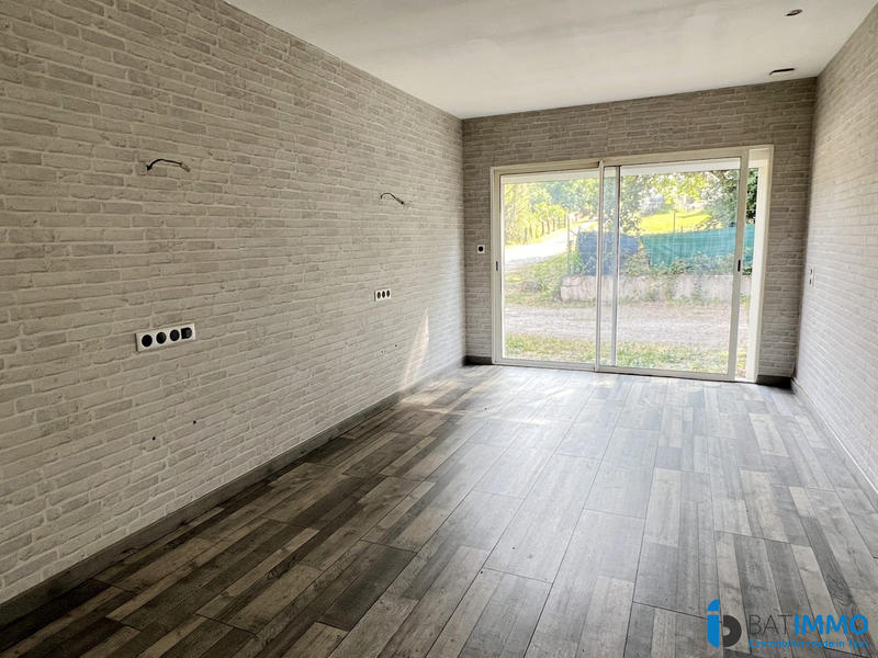 Maison - 211 m² - 9 pièces