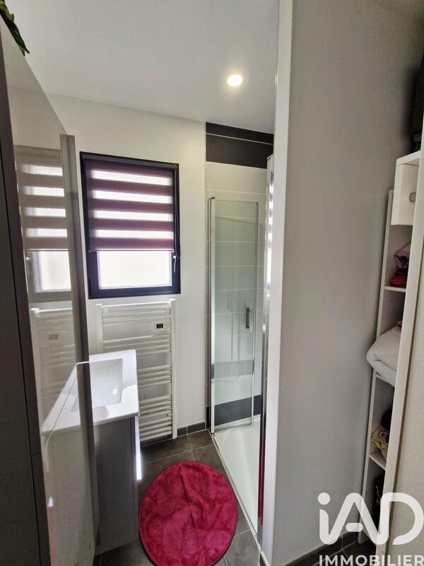 Maison - 123 m² - 4 pièces