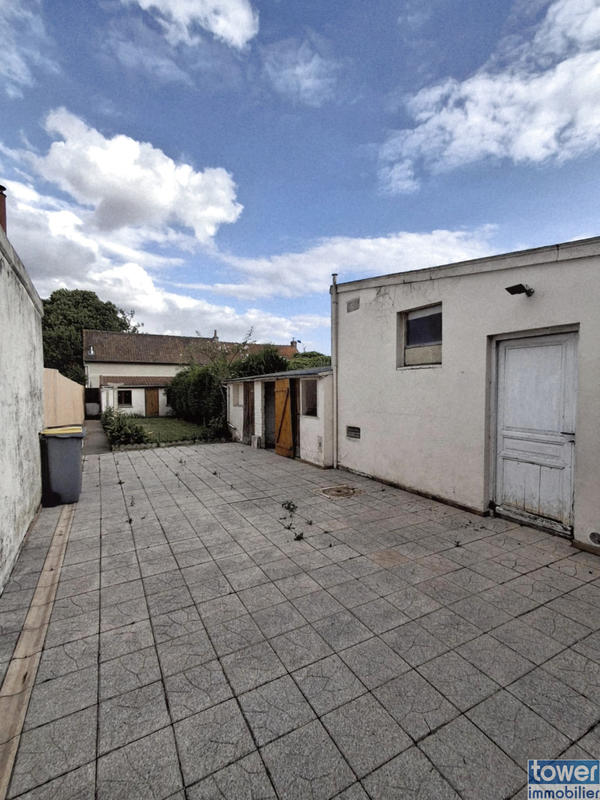 Maison - 95 m² - 5 pièces