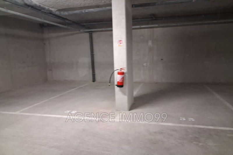 Parking / Garage - 13 m²